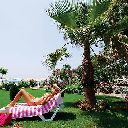 Resort Lycus Okurcalar